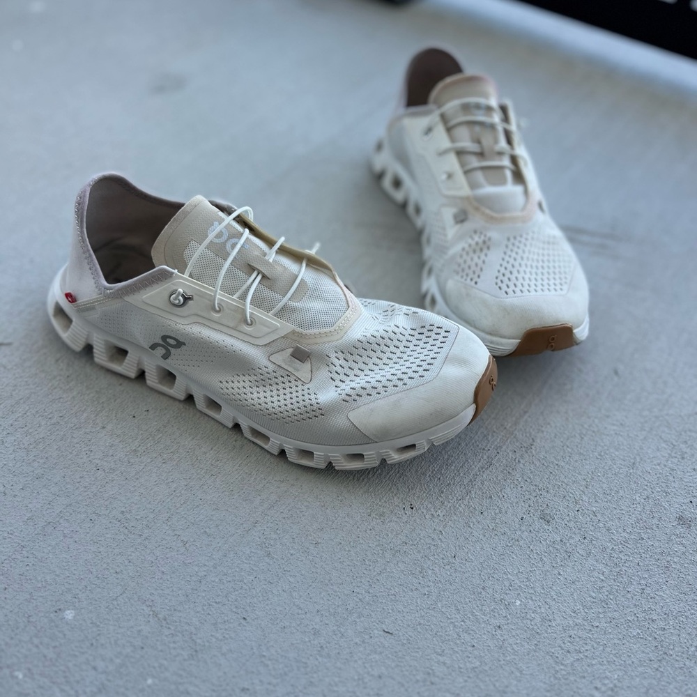 On Running Light Beige Sneakers